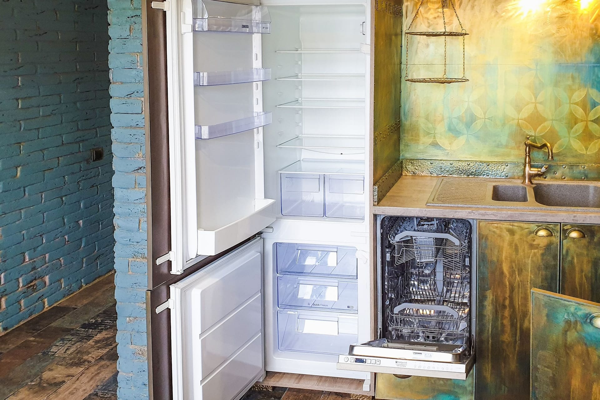 Inside Oven & Refrigerator Cleaning